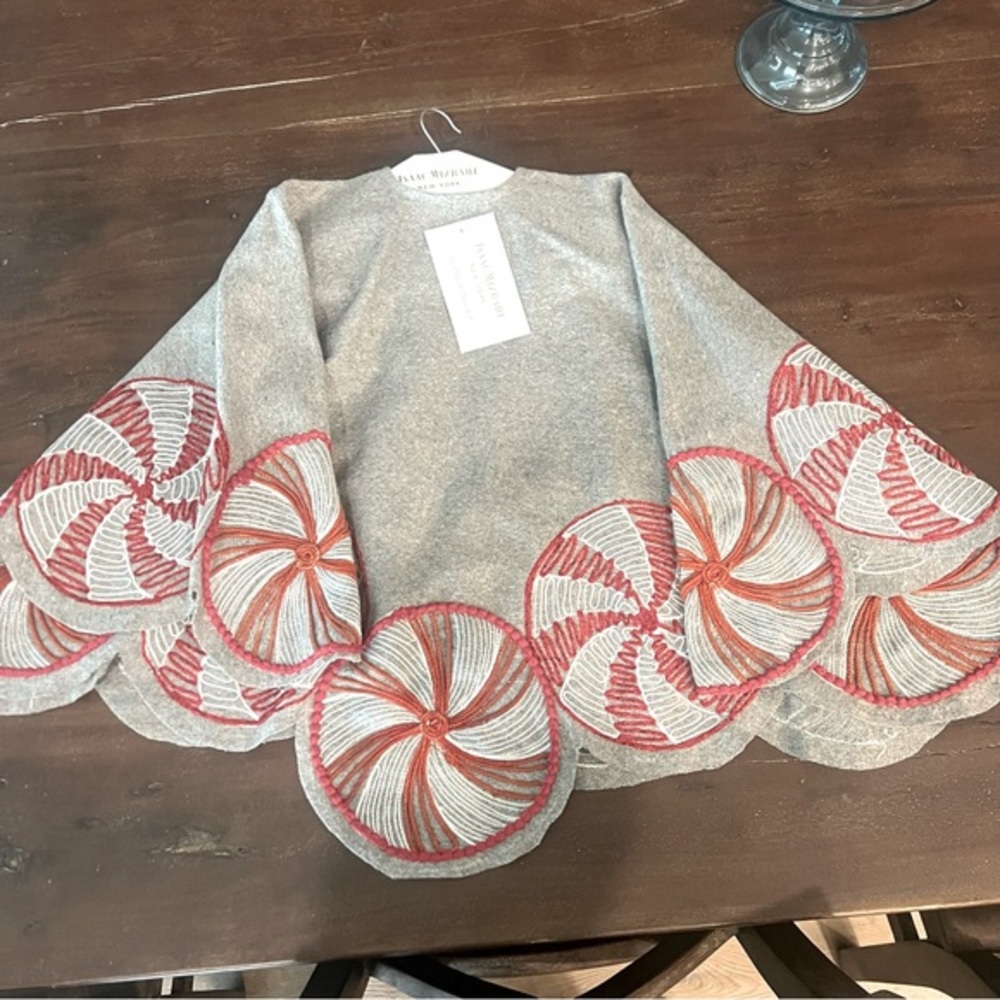 Gray Felt Peppermint Tree Skirt